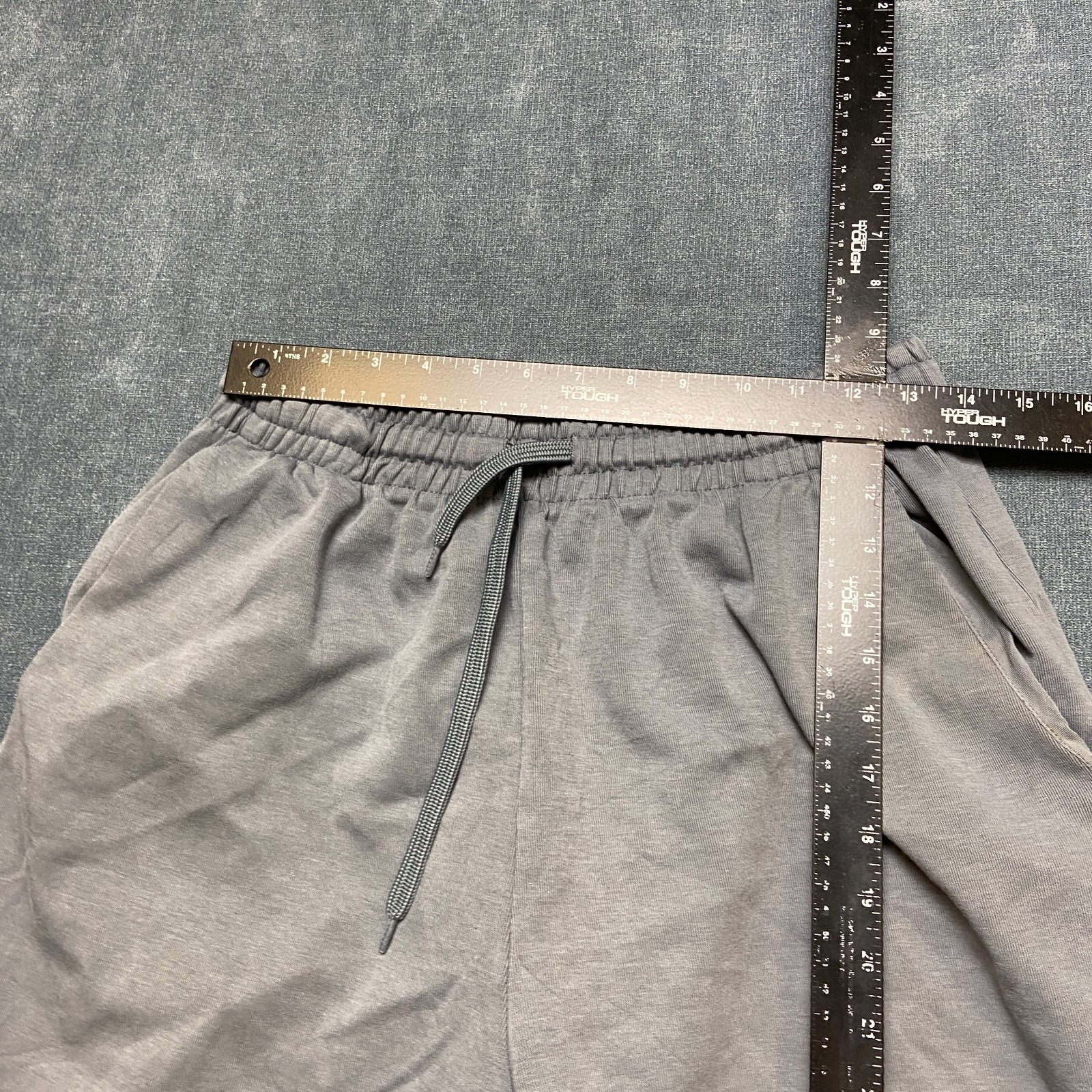 Zara Sweat Shorts Mens Large Gray Athletic Gym Training Pleated Drawstring Waist — image 6 of 8